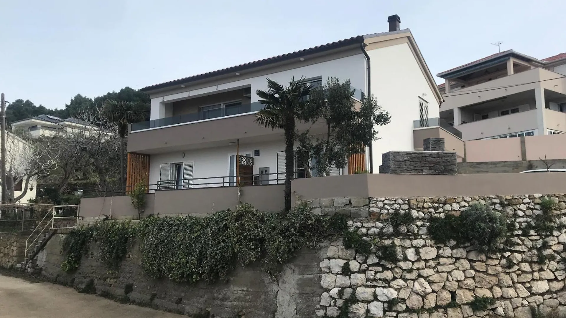 Apartments Jelka Banjol