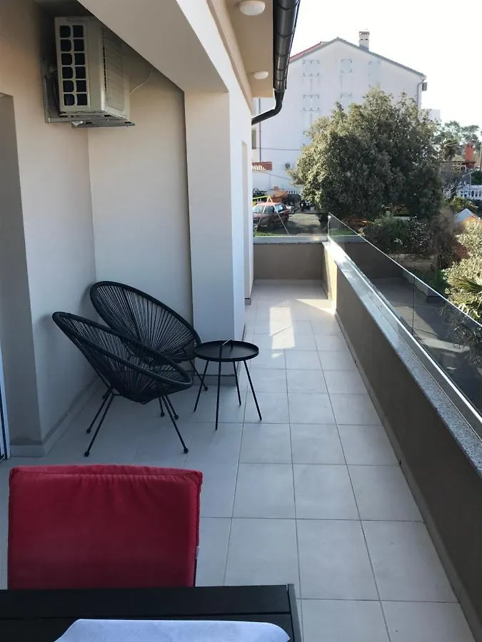 Apartments Jelka Banjol